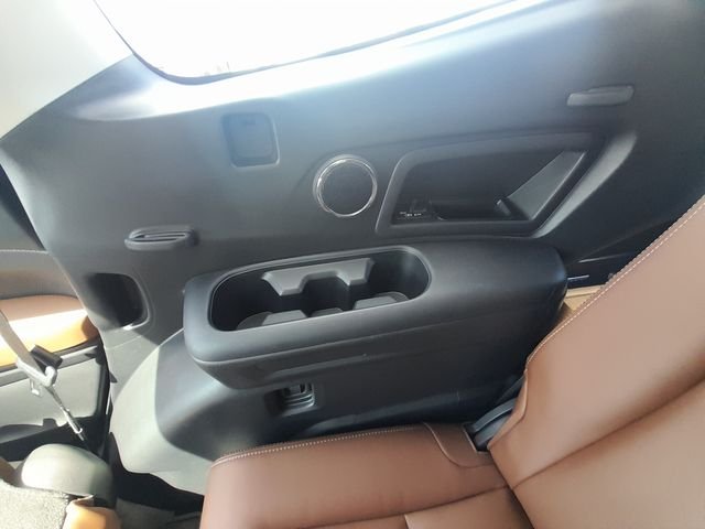 2023 Subaru Ascent Touring - Photo 43