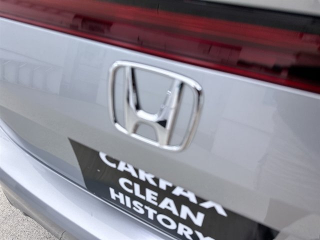2025 Honda Civic Hatchback Sport - Photo 38