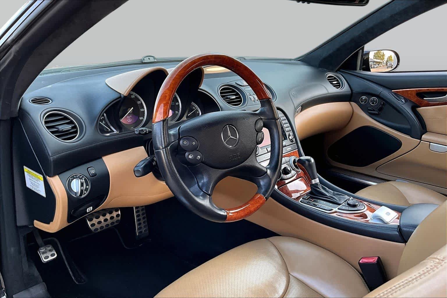 Used 2007 Black Mercedes-Benz 5.5L V8 image 14