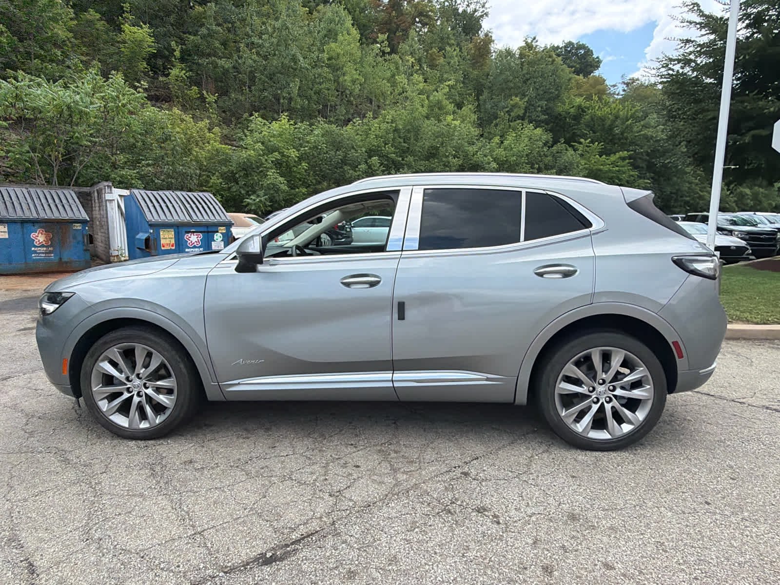 Certified Used 2023 Moonstone Gray Metallic Buick Avenir image 5