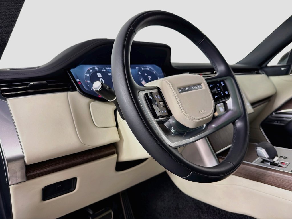 Certified Used 2024 Black Land Rover SE image 9