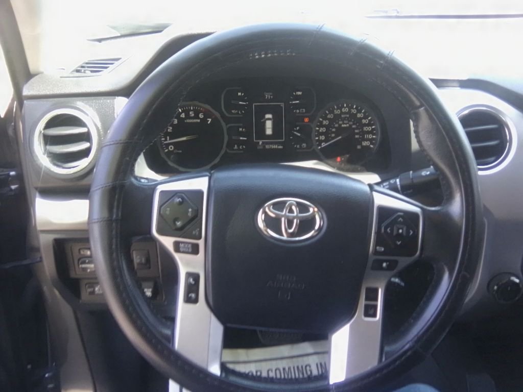 Used 2020 Gray Toyota SR5 image 9