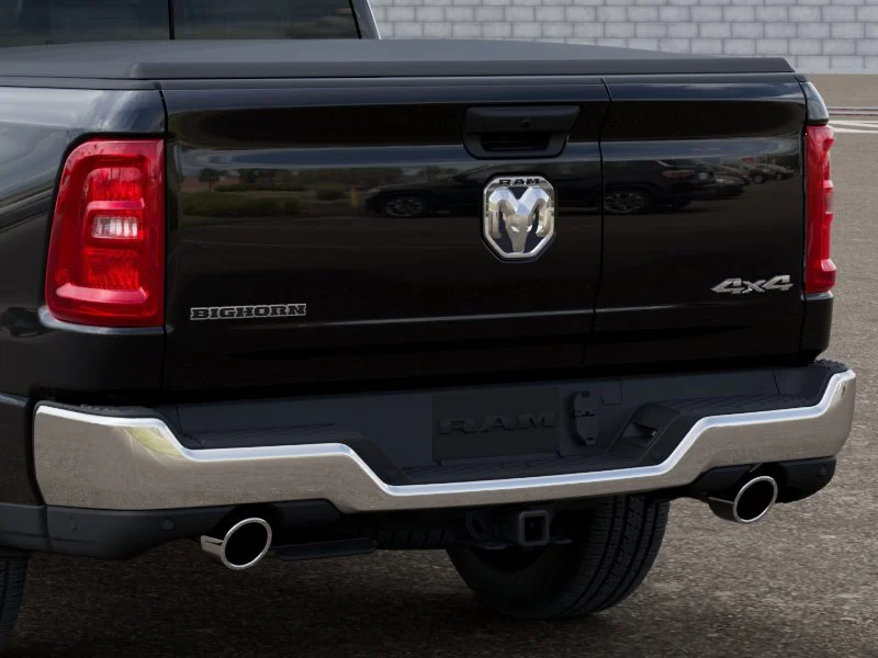 New 2026 Diamond Black Crystal Pearl-Coat Exterior Paint RAM Big Horn/Lone Star image 40