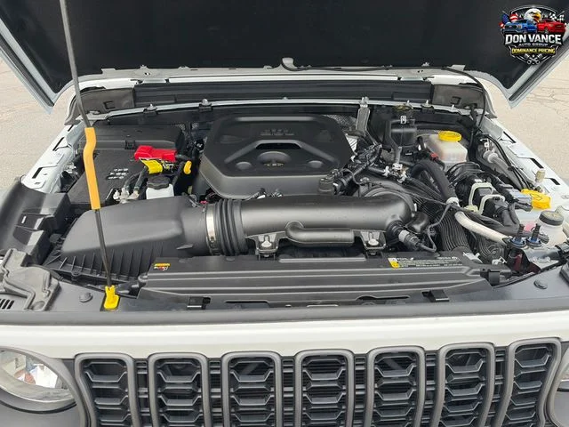 Used 2025 White Jeep Sport S image 20