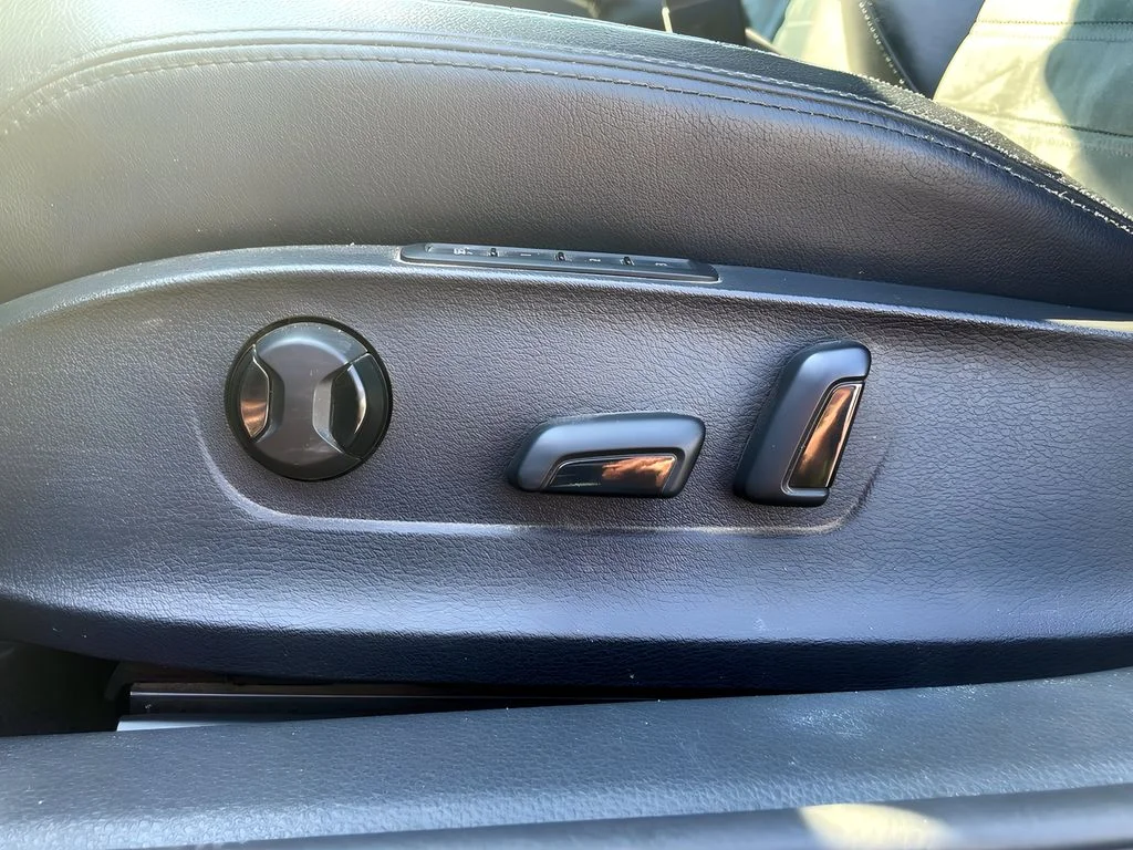2014 Volkswagen Passat SEL Premium - Photo 13