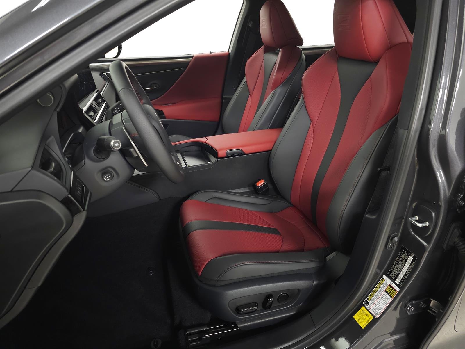 Certified Used 2024 Gray Lexus F SPORT Handling image 18