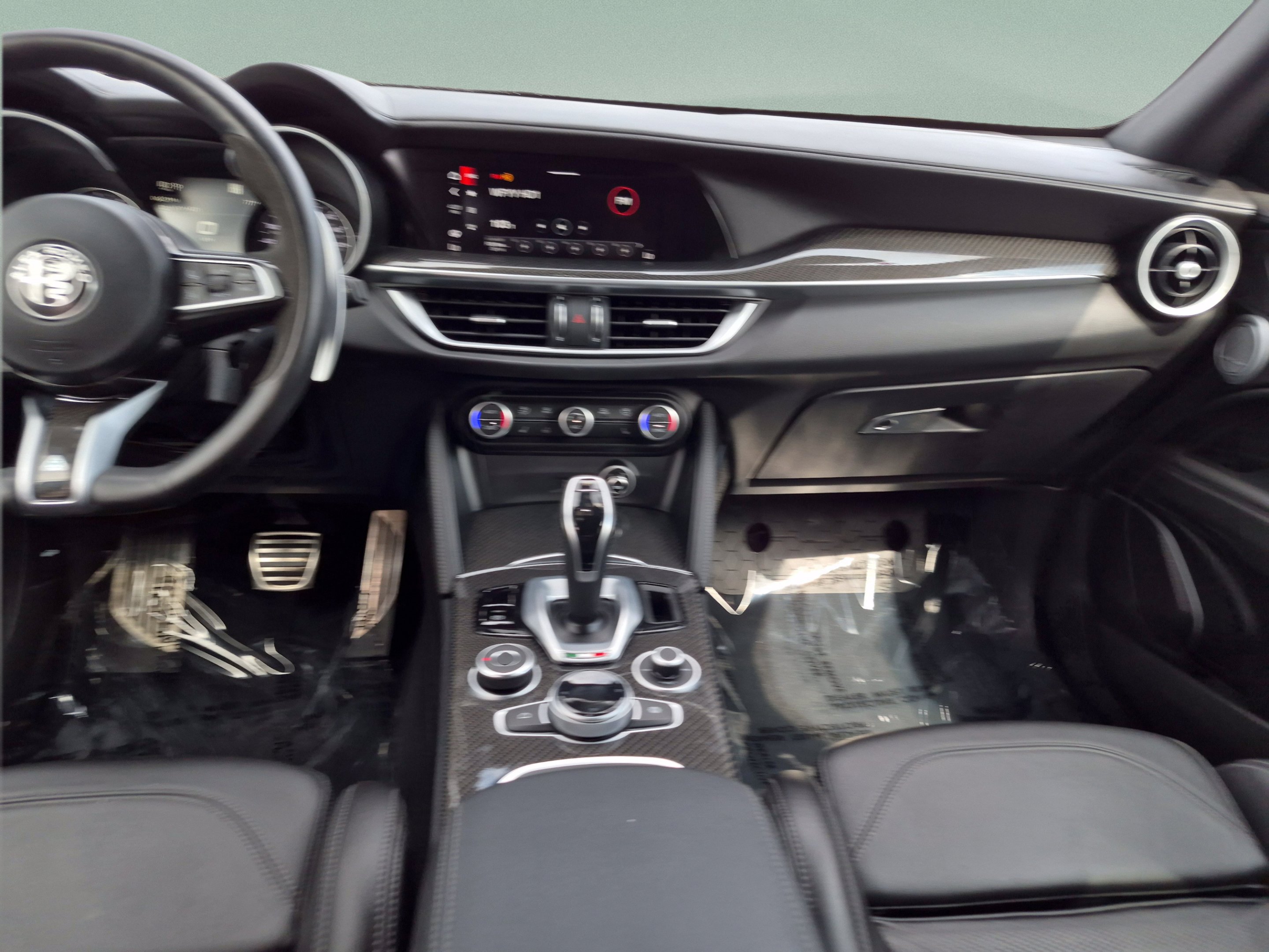 Used 2022 Vesuvio Gray Metallic Alfa Romeo Quadrifoglio image 26