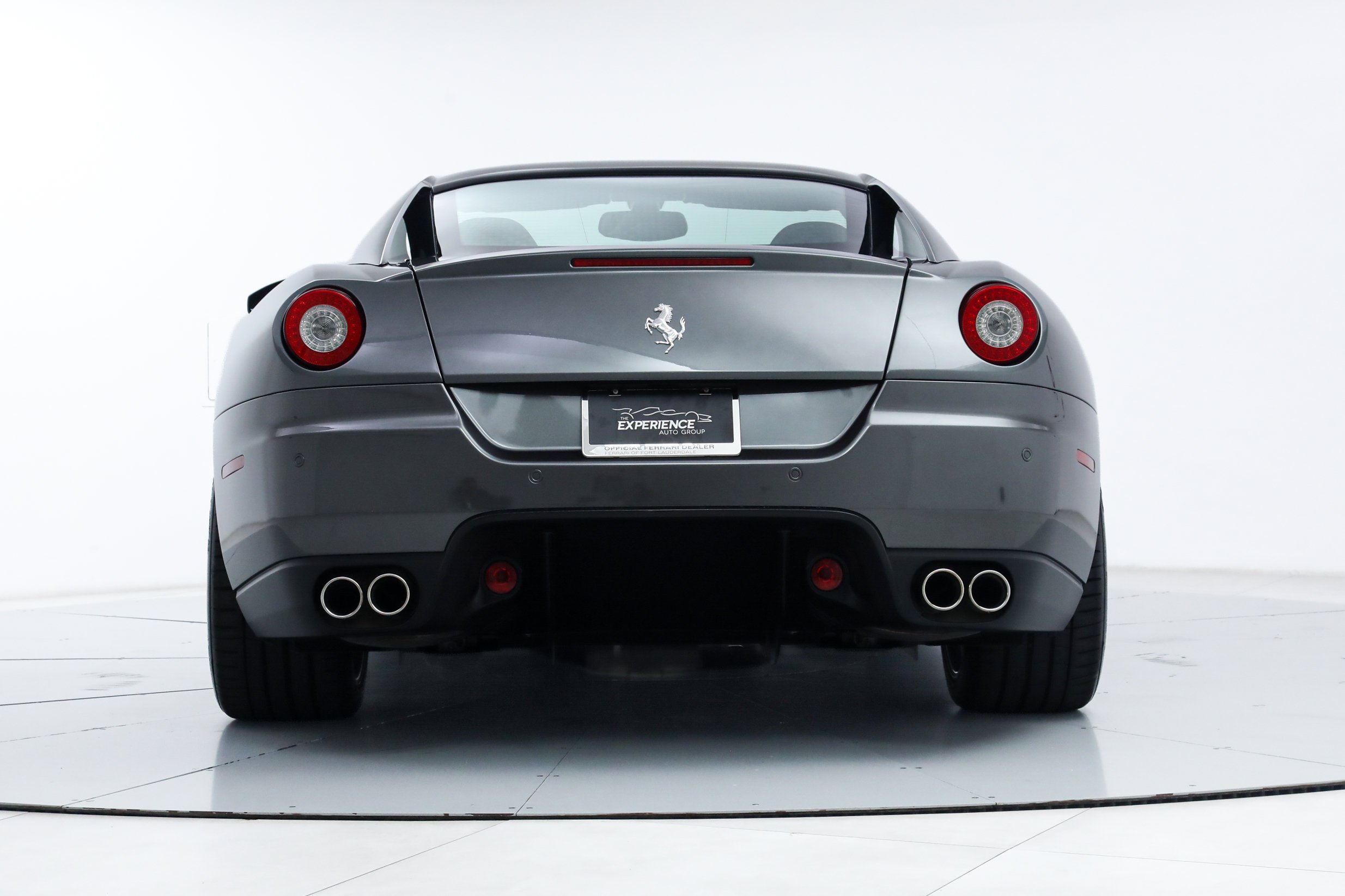 Used 2009 Gray Ferrari  image 8