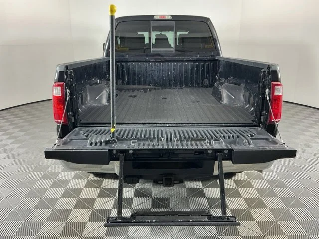Used 2016 Black Ford Lariat image 7
