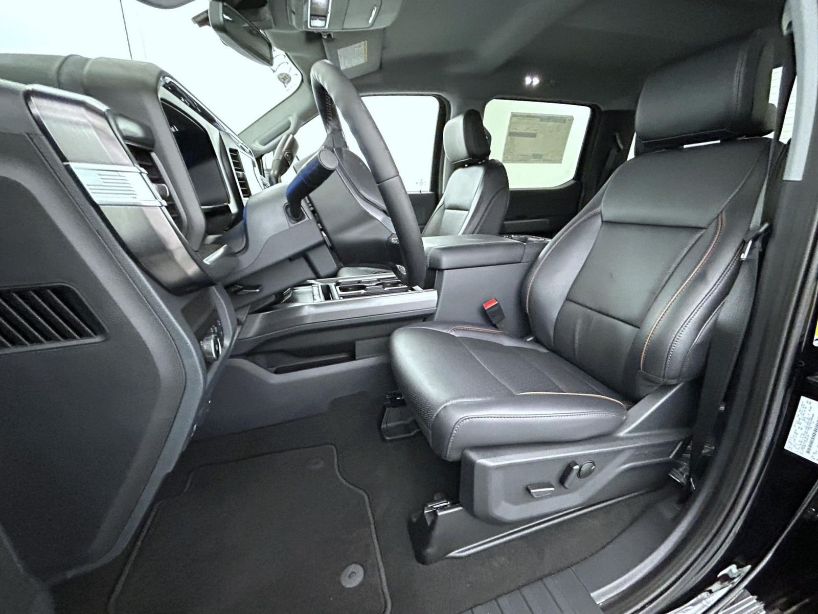 New 2026 Agate Black Metallic Ford Lariat image 10
