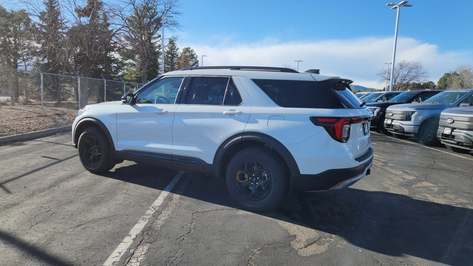 2026 Ford Explorer Tremor - Photo 8
