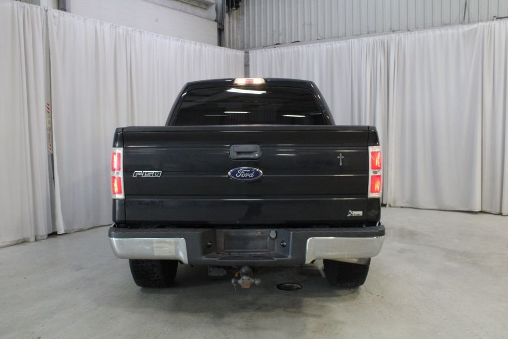 Used 2010 Black Ford XLT image 21