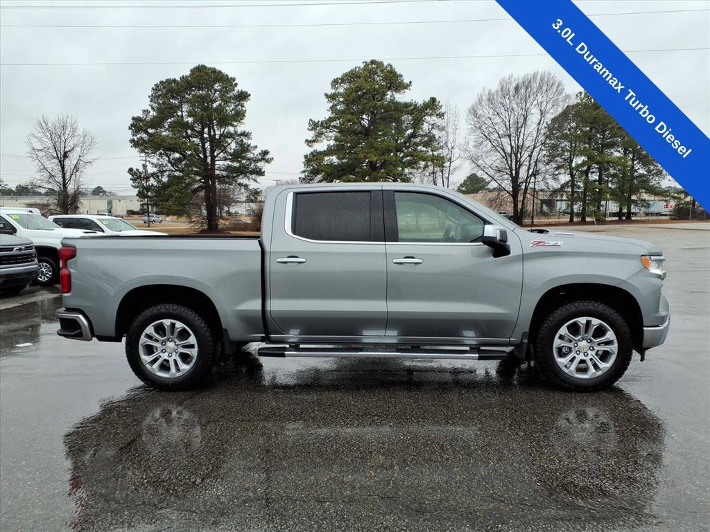 2026 Chevrolet Silverado 1500 LTZ - Photo 6