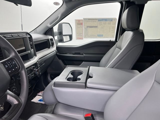 2024 Ford F-450 Super Duty Chassis Cab XL - Photo 13