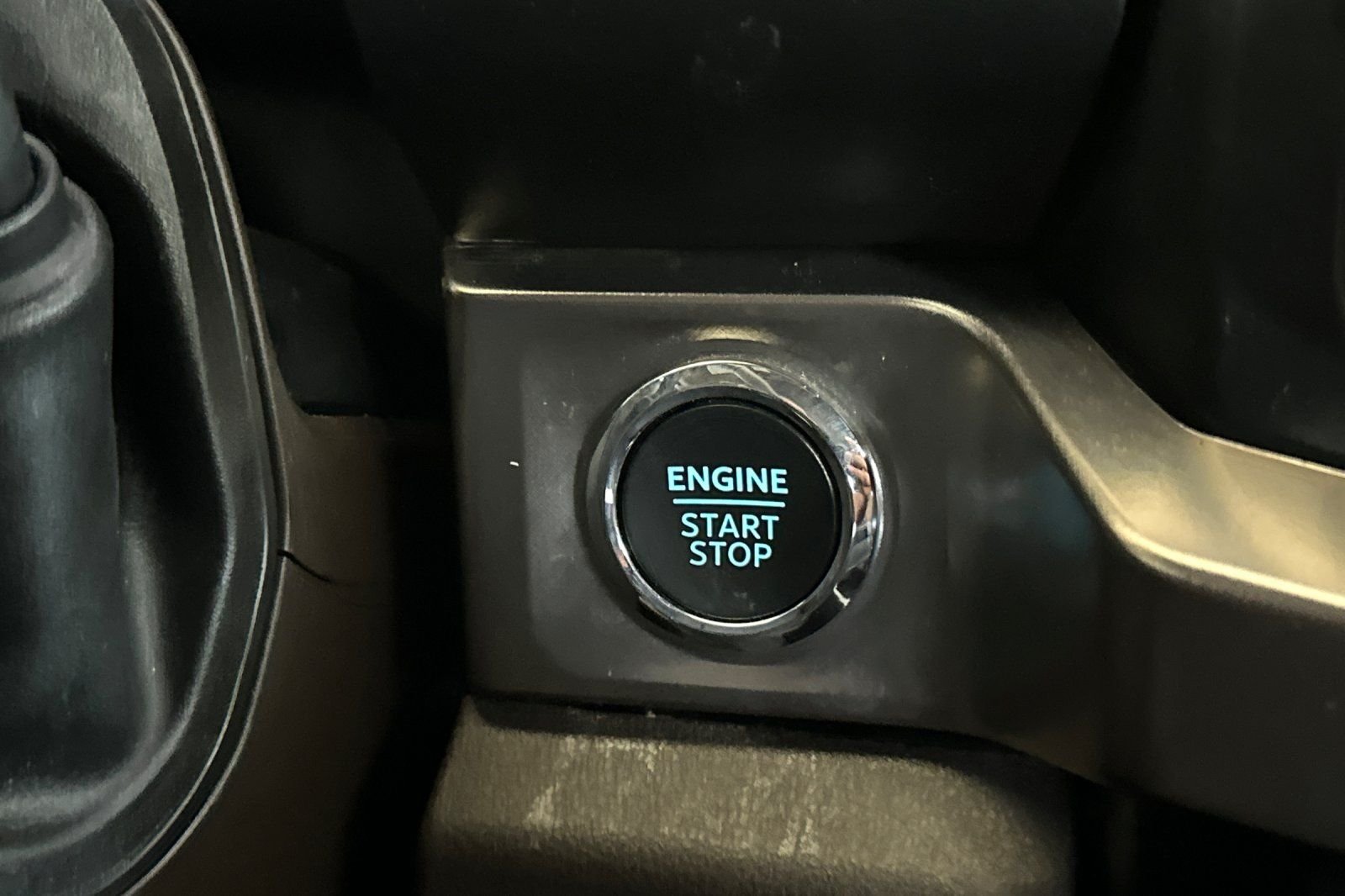 Used 2023 Black Ford King Ranch image 23