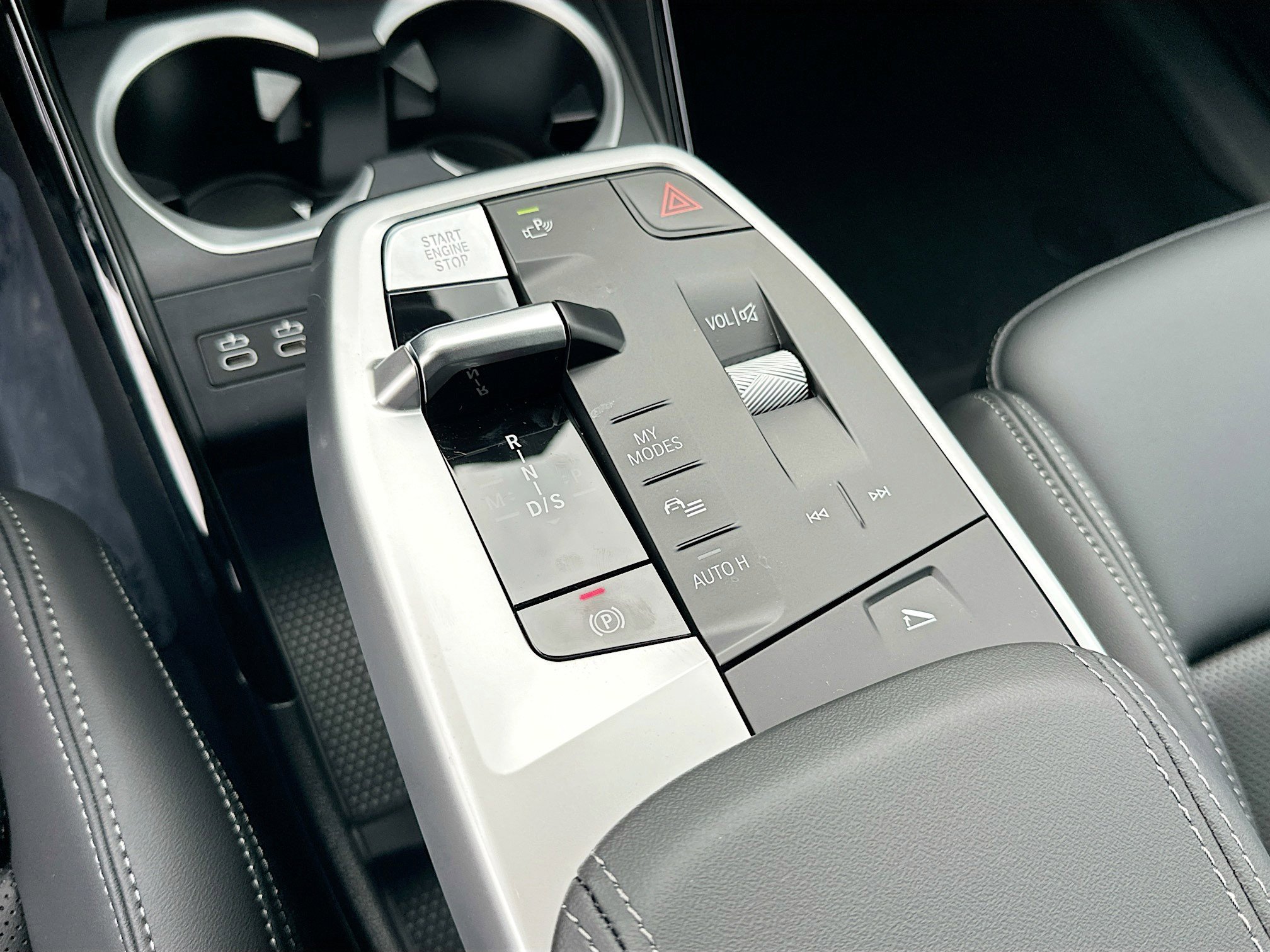 New 2026 Brooklyn Grey Metallic BMW xDrive28i image 14