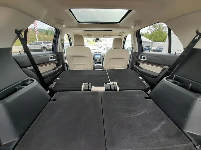Used 2018 Blue Ford Platinum image 57
