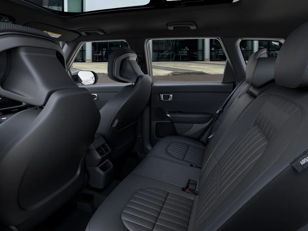 New 2027 Snow White Pearl Kia X-Line SX image 18