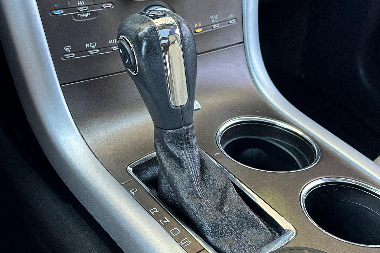 Used 2013 Ginger Ale Metallic Ford SEL image 19