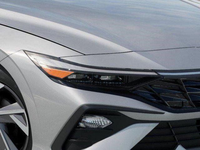 2025 Hyundai Elantra SEL - Photo 9