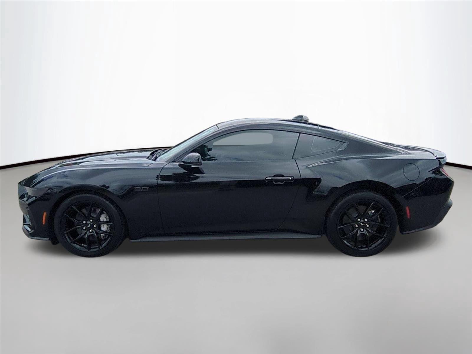Used 2025 Shadow Black Ford GT Premium image 2