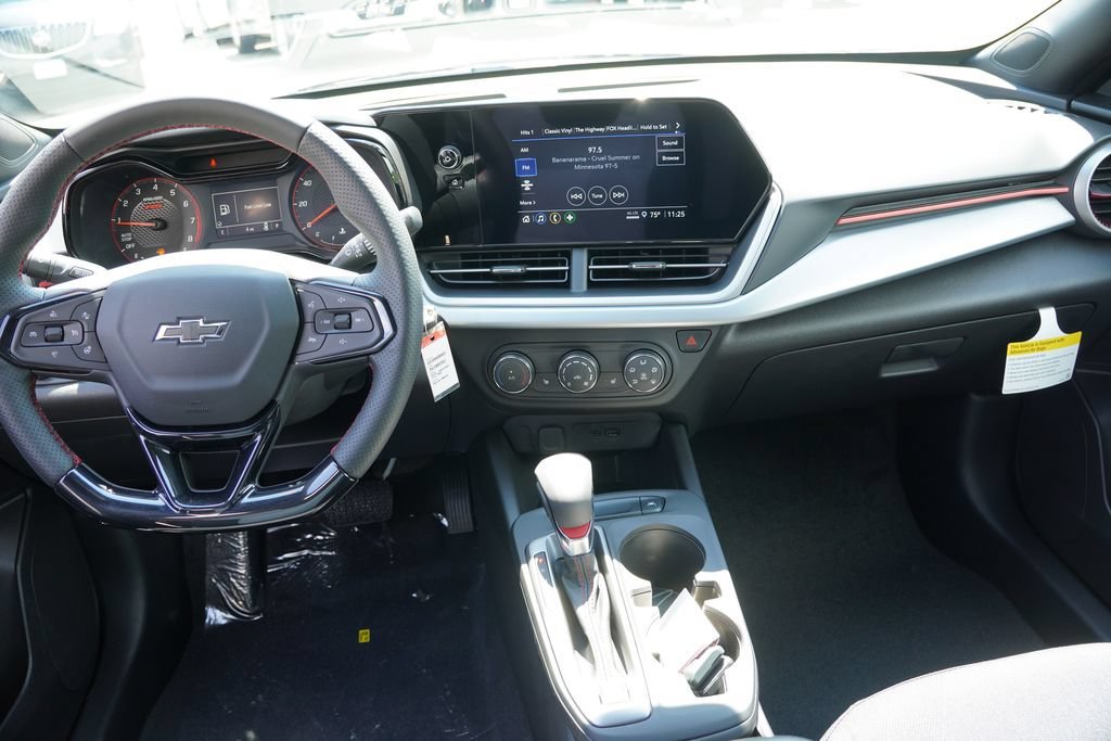 2026 Chevrolet Trax RS - Photo 12