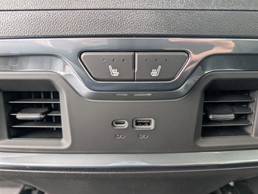 2026 GMC Sierra 1500 SLT - Photo 12