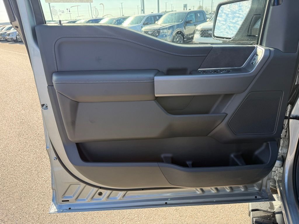 New 2026 Iconic Silver Metallic Ford XLT image 8