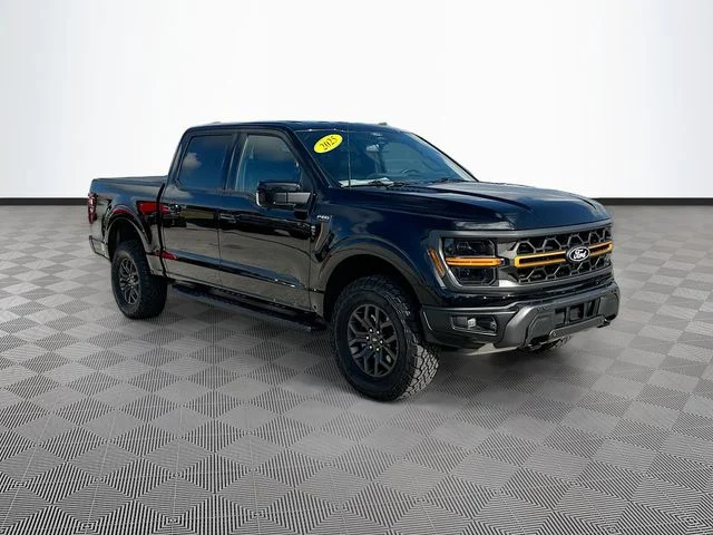 Used 2025 Black Ford Tremor image 3