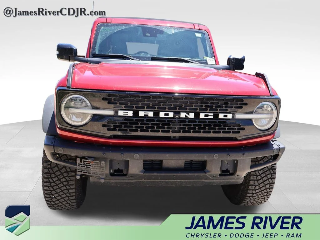 Used 2021 Red Ford Wildtrak image 8