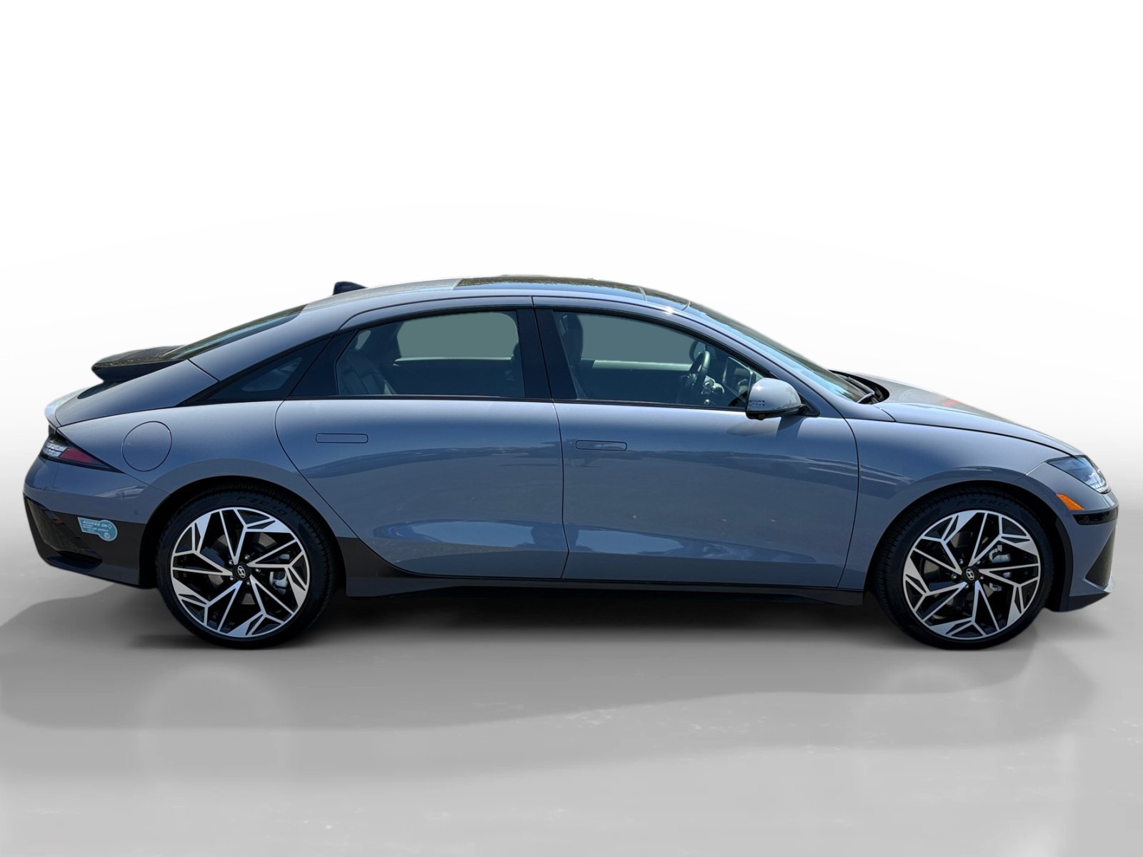 Certified Used 2025 Blue Hyundai Limited image 6
