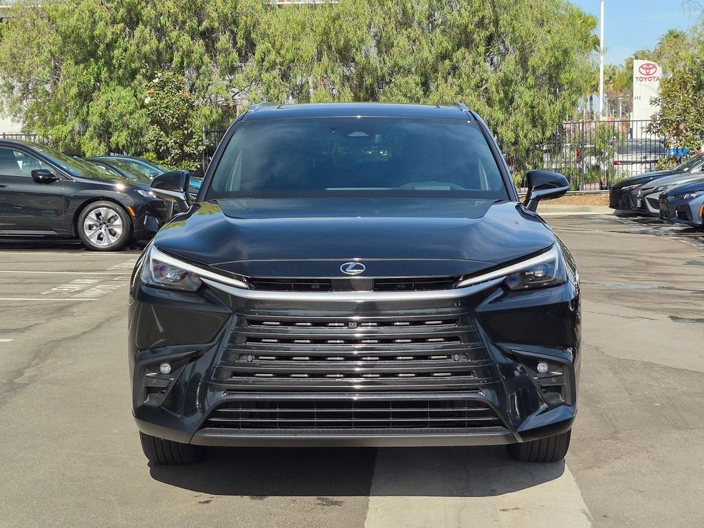 Used 2024  Lexus 350 Premium image 4