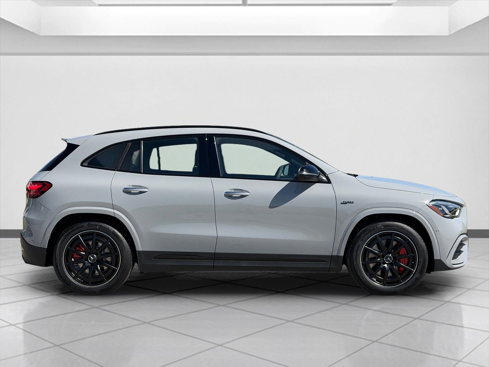 New 2026 MANUFAKTUR Alpine Grey Mercedes-Benz AMG® GLA 35 4MATIC® SUV image 26