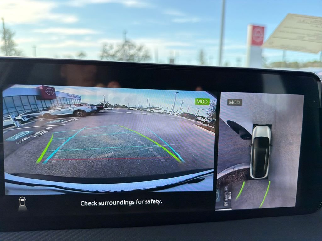 New 2026 Nissan Kicks SR 4D Sport Utility