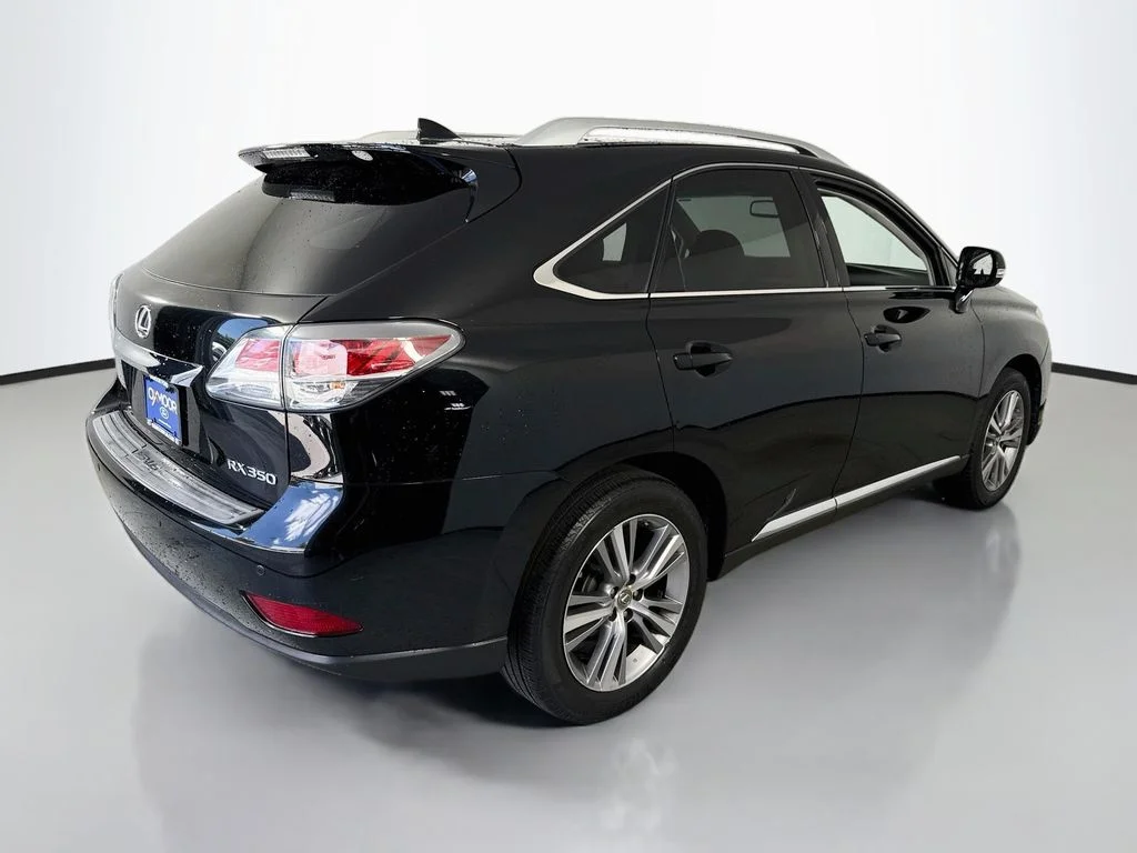 Used 2015 Obsidian Lexus Base image 12