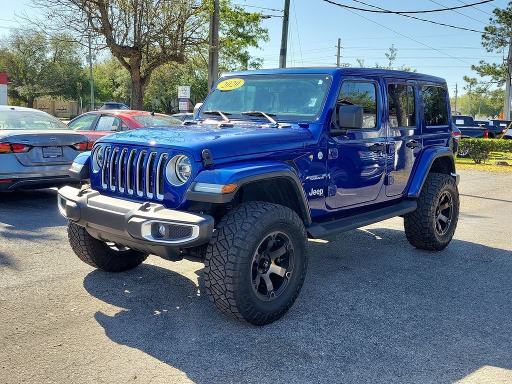 Used 2020 Blue Jeep Unlimited Sahara image 3
