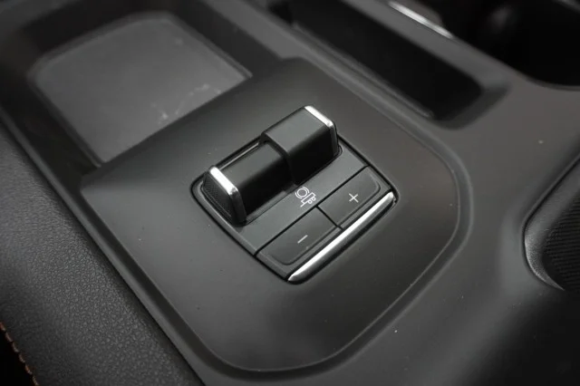 New 2026 Onyx Black GMC AT4 image 38
