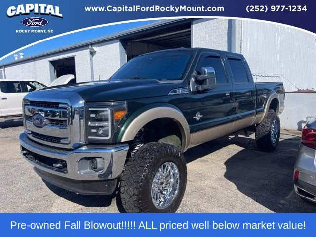 Used 2012  Ford Lariat image 1