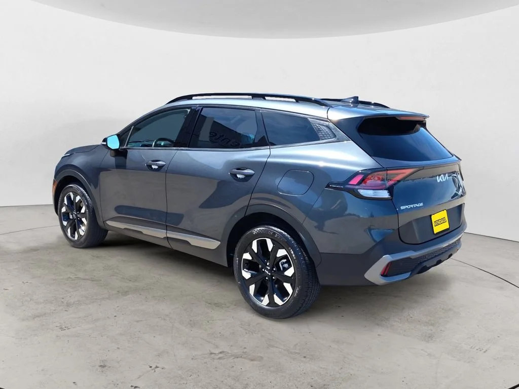 Used 2023 Gray Kia X-Line image 7