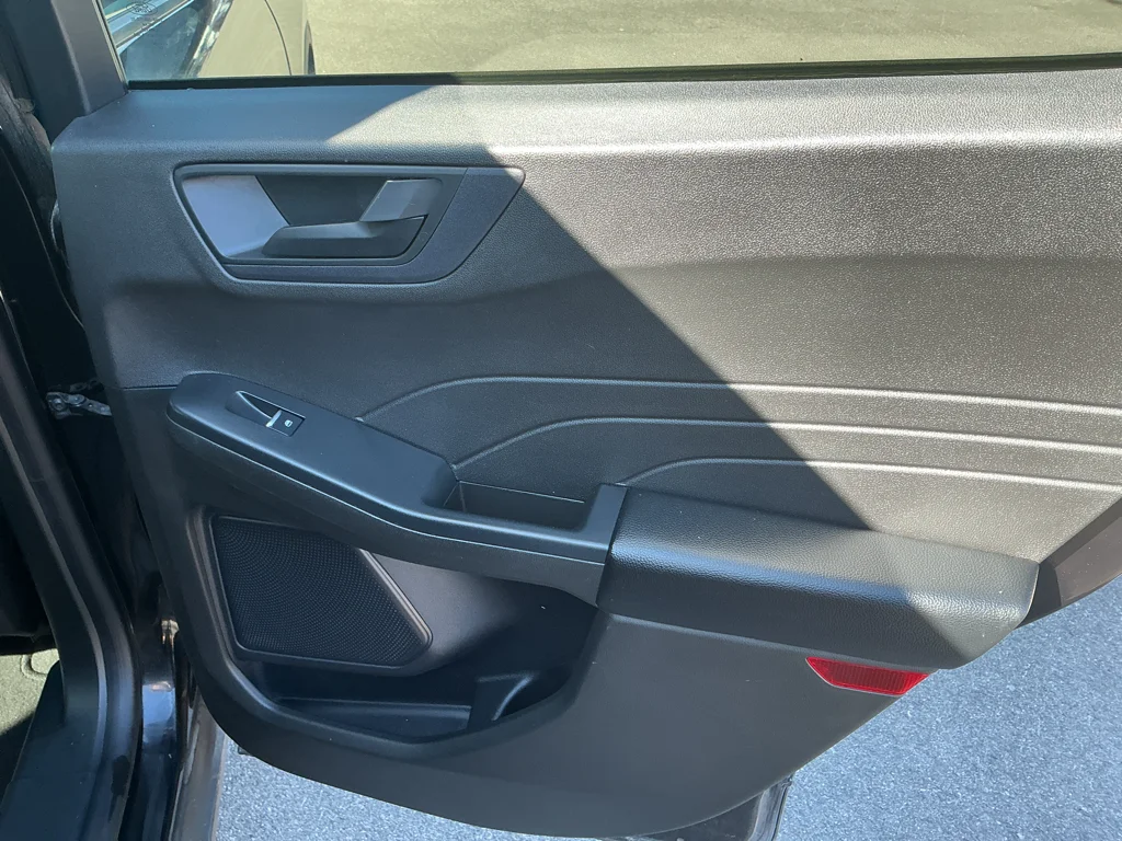 Used 2024 Agate Black Metallic Ford Active image 14