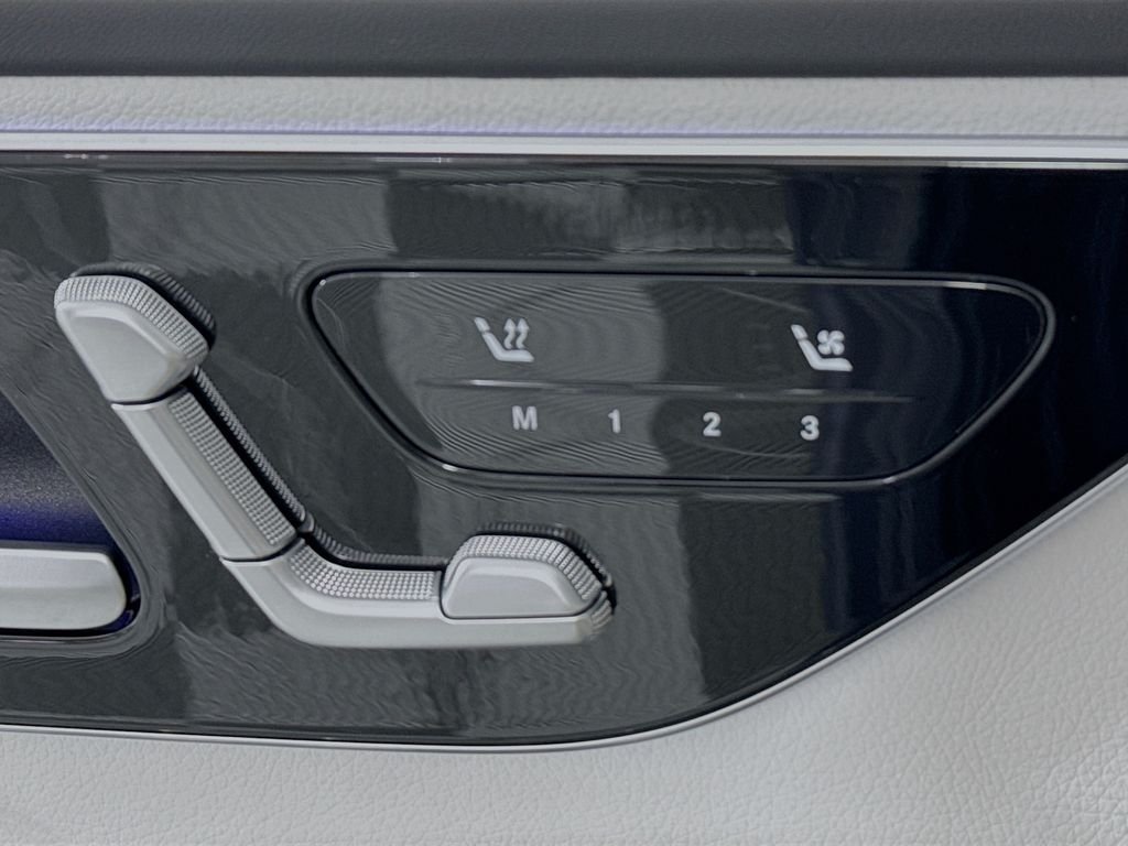 Used 2025 Blue Mercedes-Benz C 300 image 21