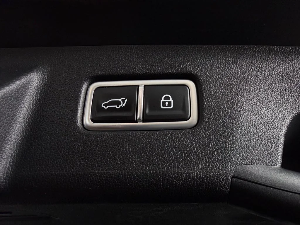 Certified Used 2023 Gray Kia SX image 30