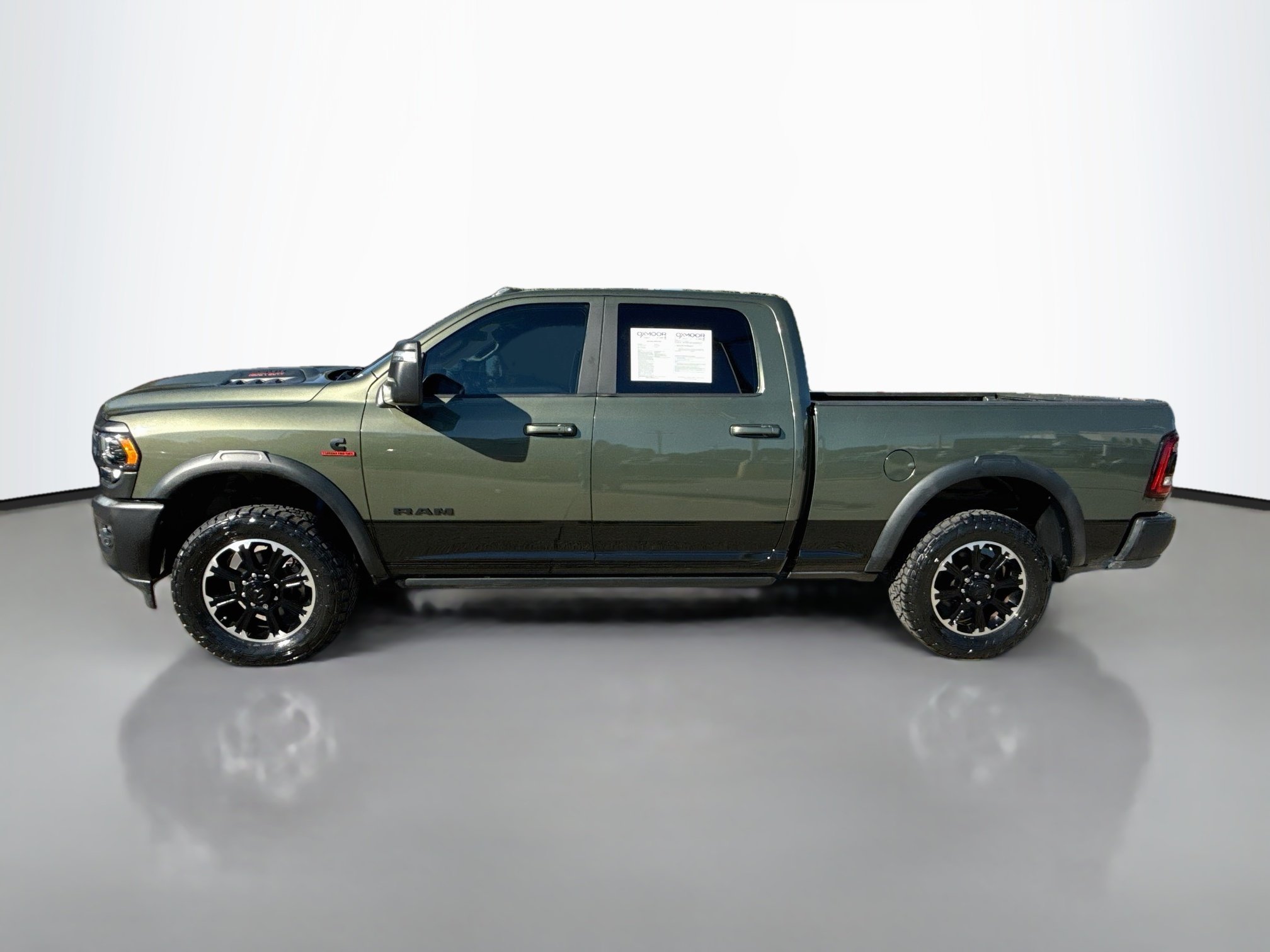 Used 2023 Grn Ram Rebel image 5