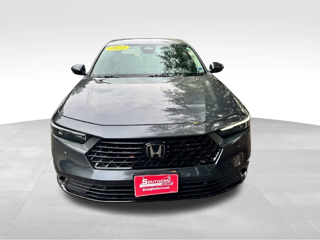 Used 2023  Honda EX-L image 8
