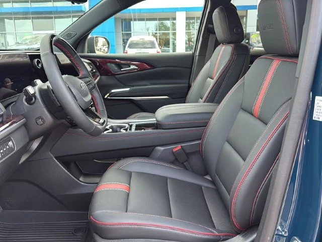 2027 Chevrolet Traverse RS - Photo 12