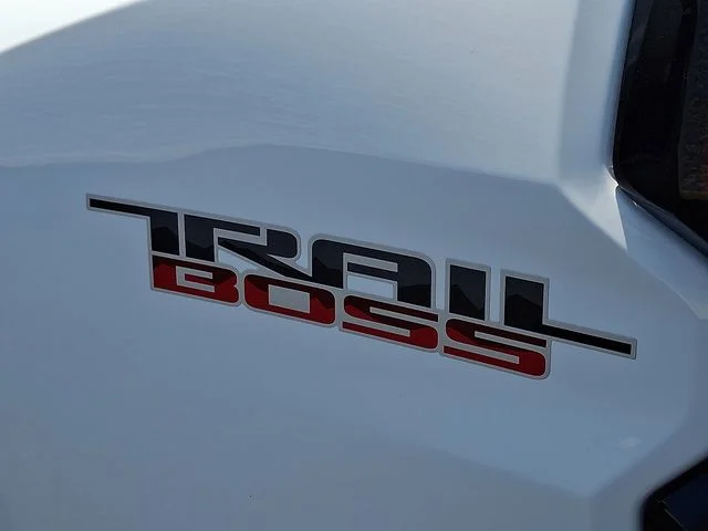 Used 2026 White Chevrolet Trail Boss image 30