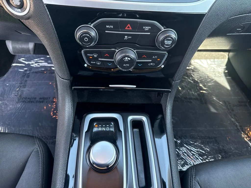 Used 2023 Black Chrysler Touring image 19