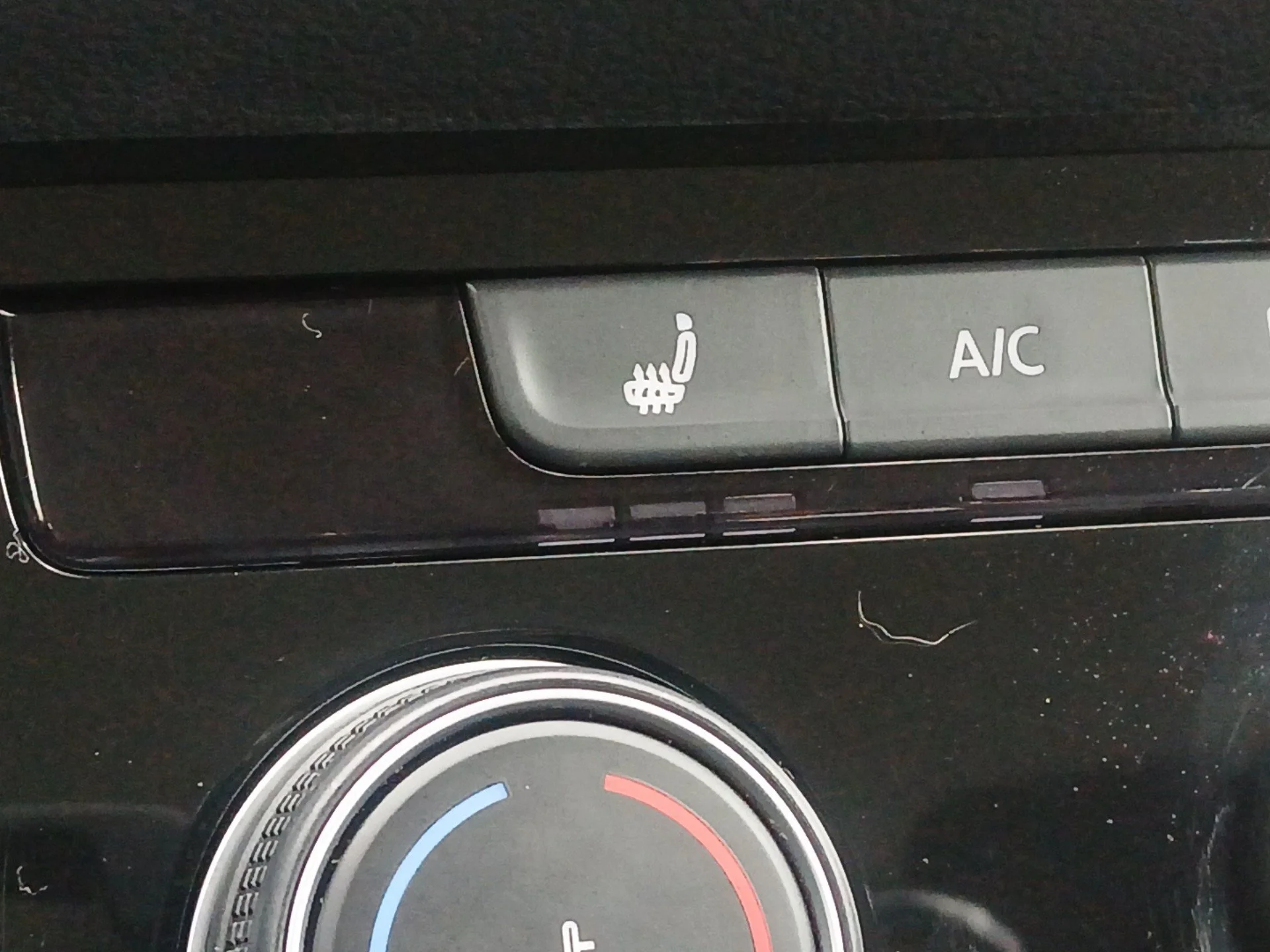 Certified Used 2023  Volkswagen S image 16