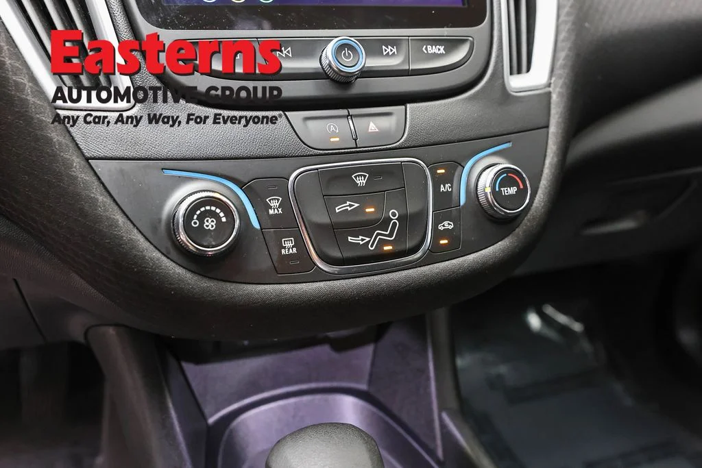 Used 2024 Gray Chevrolet LS image 19