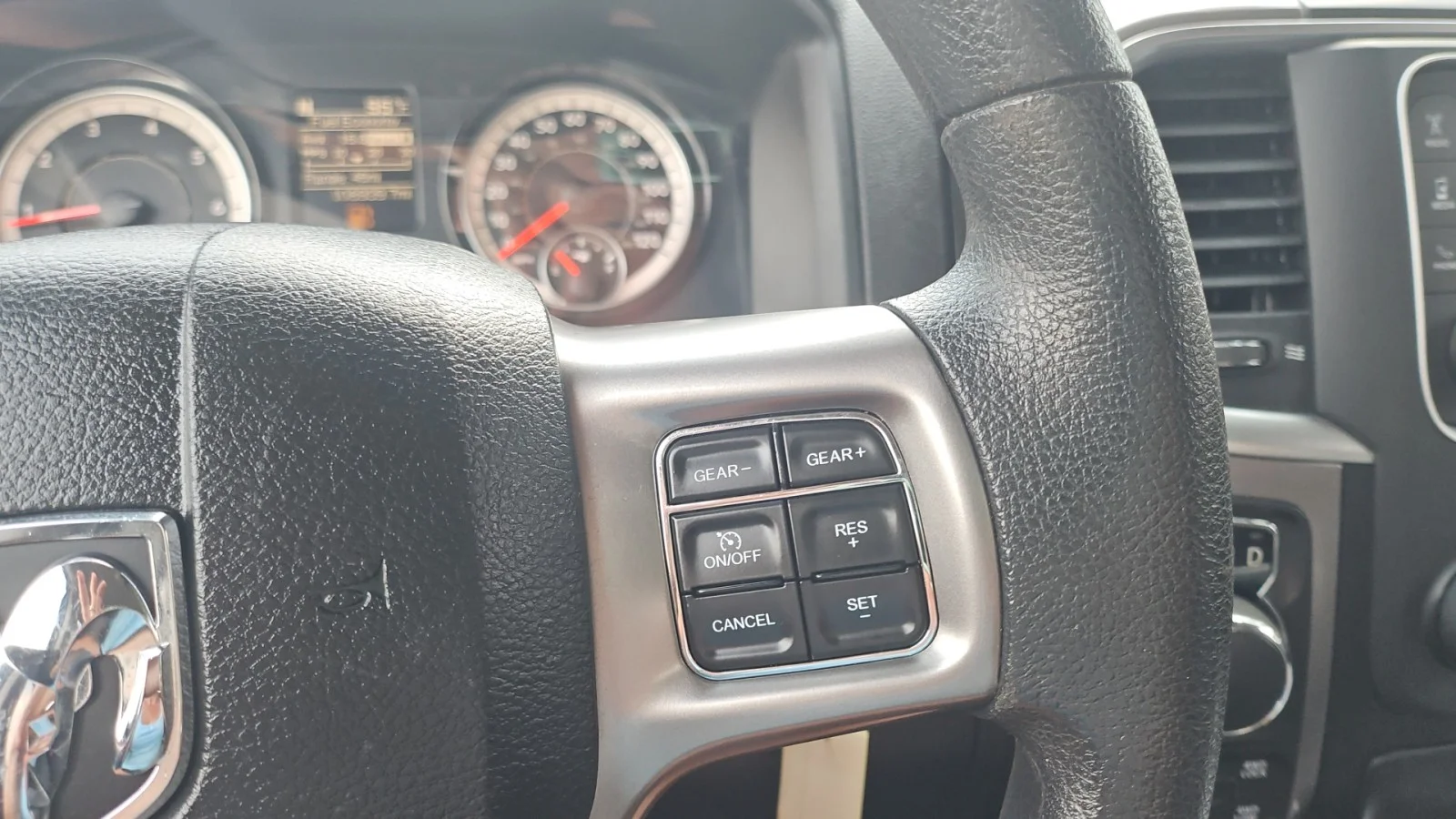 Used 2021 Gray Ram SLT 4WD image 18